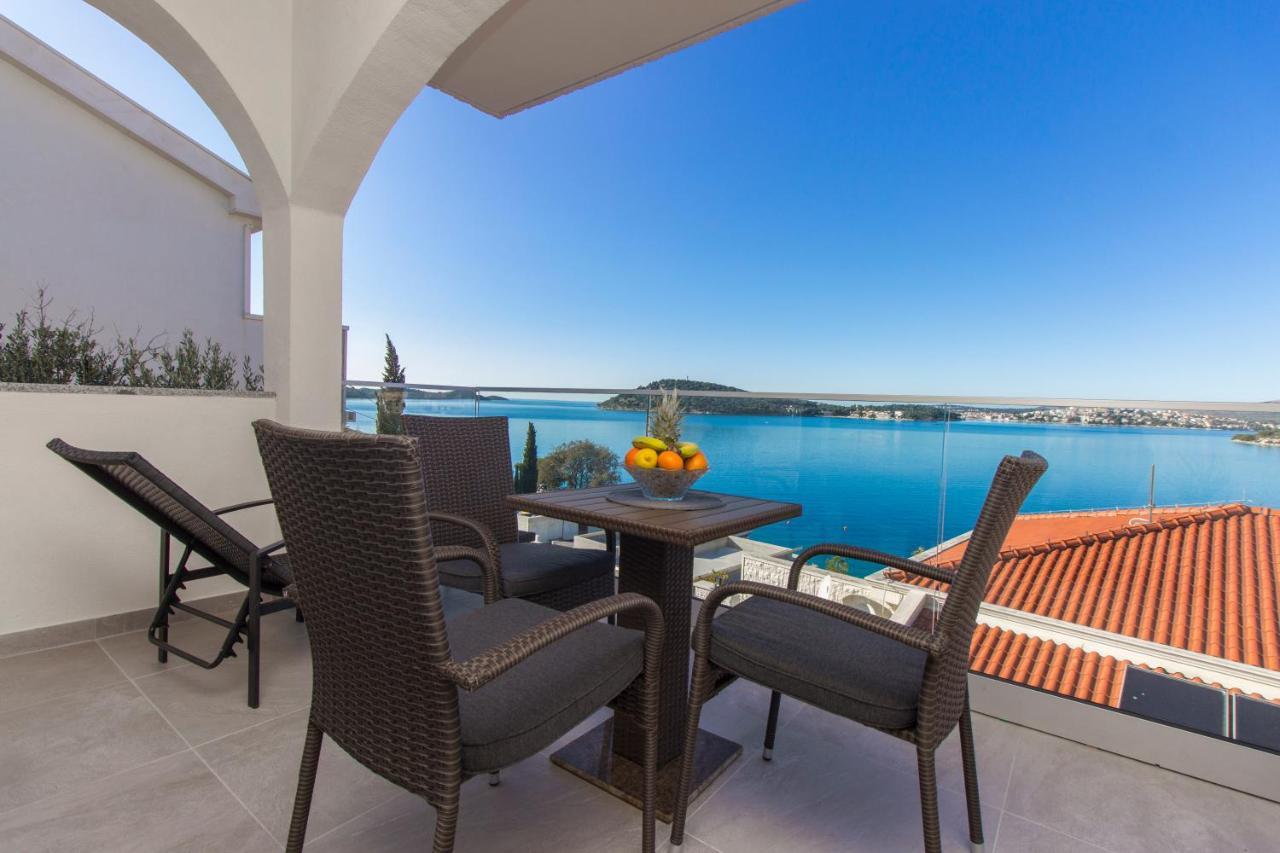 Apartmani Malis Ражань Екстер'єр фото