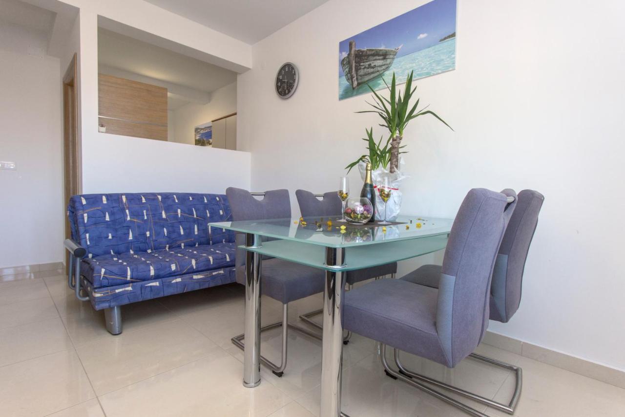 Apartmani Malis Ражань Екстер'єр фото