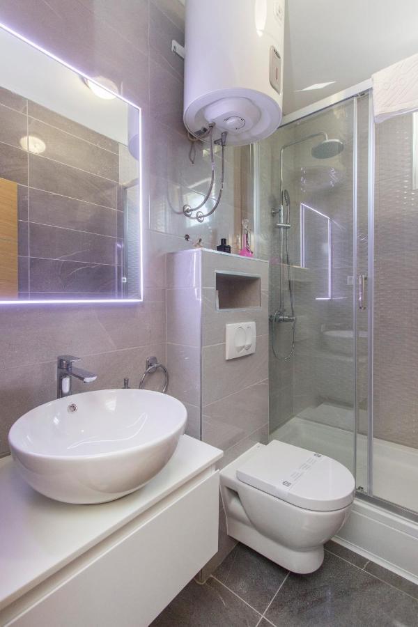 Apartmani Malis Ражань Екстер'єр фото