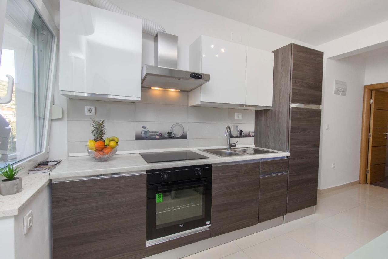 Apartmani Malis Ражань Екстер'єр фото