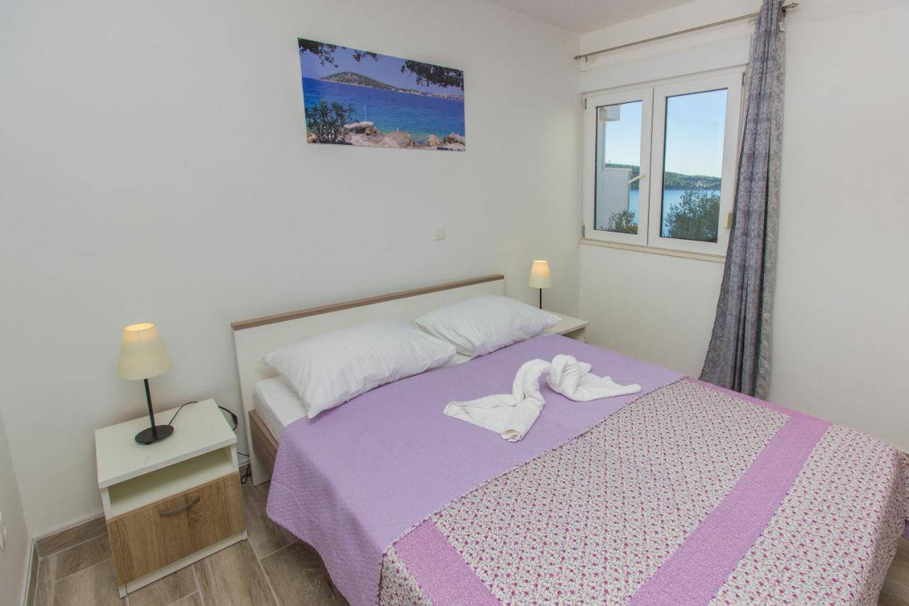 Apartmani Malis Ражань Екстер'єр фото